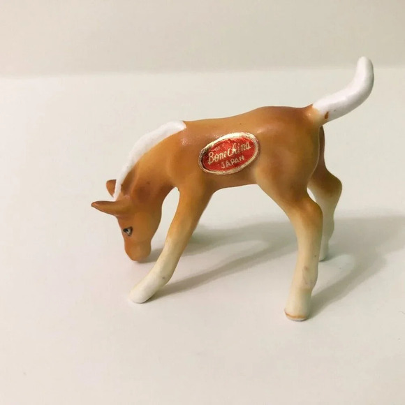 Vintage Miniature Horse  Bone China Figurine Japan 1.75 Inch Tall Figure - Picture 6 of 13